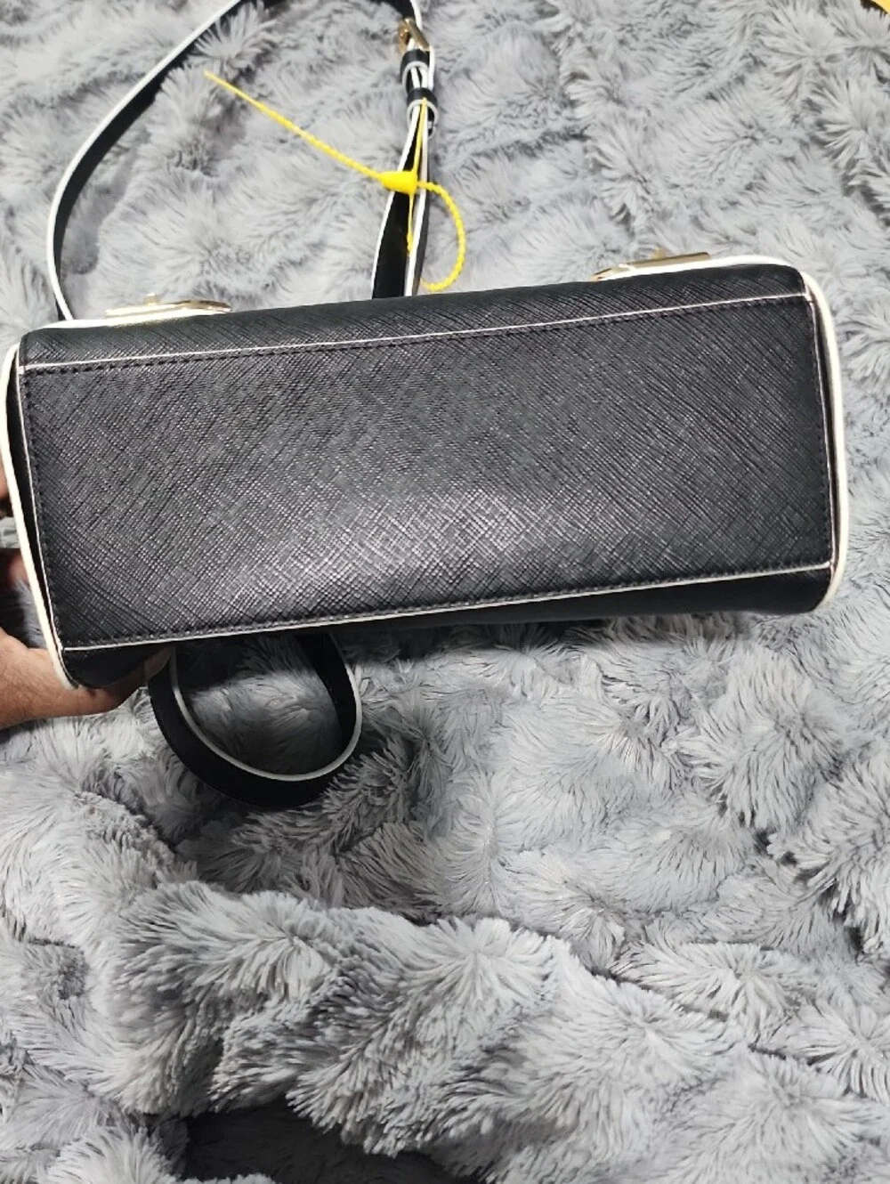 Samantha Thavasa Black Crossbody Bag with White Trim and Gold Hardware
